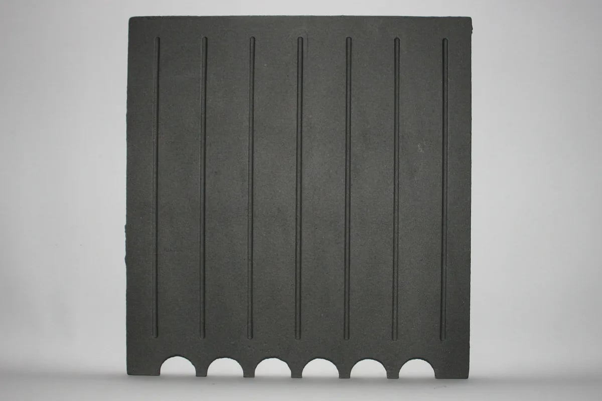 Dovre Brennplate bak til 2000CBBS, 2000CBGL (70.08328.020)