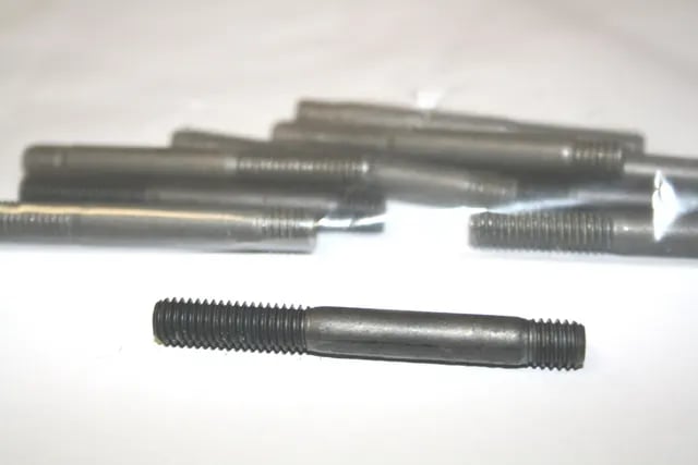 Dovre Pinnebolt lokk 10pk
