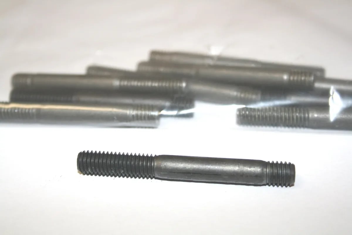 Dovre Pinnebolt lokk 10pk