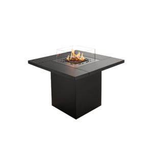 SQUARE TABLE